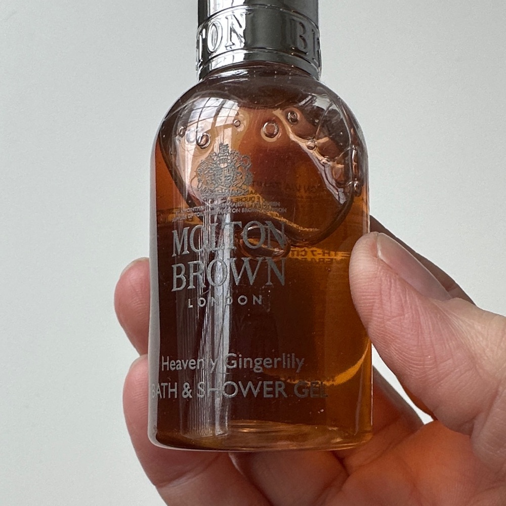 Molton Brown Body Wash Trio - Picture 5 of 7